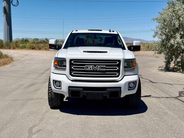 gmc sierra 2500hd 2019 1GT12PEY0KF225542 image gmc sierra 2500hd 2019 1GT12PEY0KF225542 image